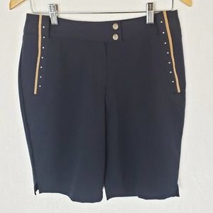Tail navy golf bermuda shorts with studs and tan stripe details. Like new Sz 6